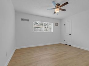 9607 Kemp Forest Drive, Houston TX 77080
