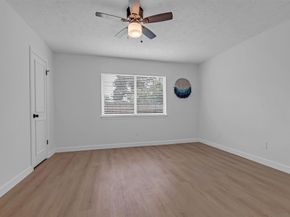 9607 Kemp Forest Drive, Houston TX 77080