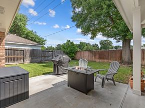 15818 Sweetwater Creek Drive, Houston TX 77095