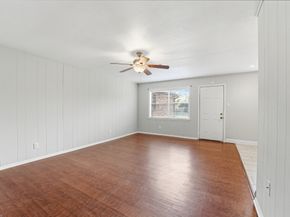 5907 Peg Street, Houston TX 77092
