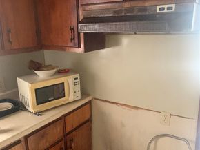 5001 Sherman Street, Houston TX 77011