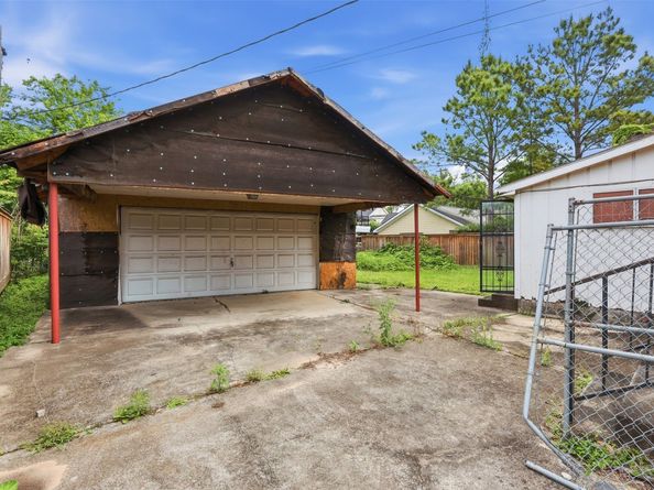 3327 Charleston Street, Houston TX 77021