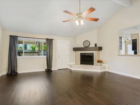 2507 Kings Chapel Road, Friendswood TX 77546