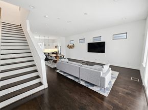2613 Hutchins Street, Houston TX 77004