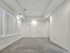 2613 Hutchins Street, Houston TX 77004