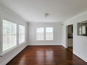 8355 Wier, Houston TX 77017