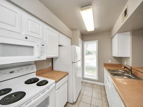 10075 Westpark Drive 42, Houston TX 77042