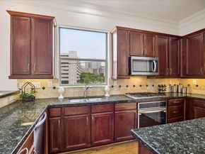 6832 Staffordshire Boulevard, Houston TX 77030