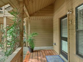4 Sawmill Grove Lane Circle 4, The Woodlands TX 77380