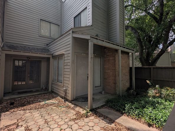 1653 Prairie Mark Lane, Houston TX 77077