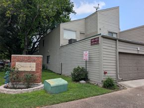 1653 Prairie Mark Lane, Houston TX 77077