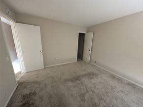 1653 Prairie Mark Lane, Houston TX 77077