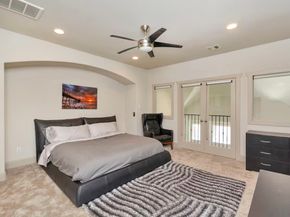 2927 Pease Street, Houston TX 77003