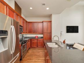 2927 Pease Street, Houston TX 77003