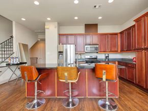 2927 Pease Street, Houston TX 77003