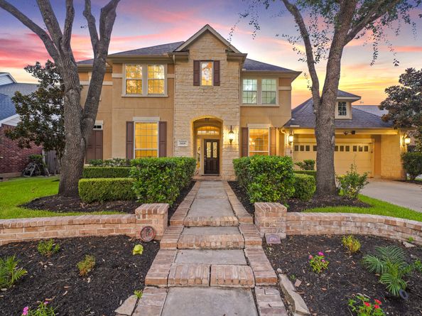 1619 Caledonia Trail, Sugar Land TX 77479