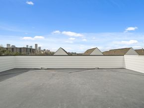 321 N Nagle Street, Houston TX 77003