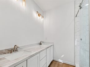 716 Zoe Street, Houston TX 77020