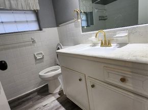 8403 Mullins Drive, Houston TX 77096