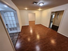 8403 Mullins Drive, Houston TX 77096