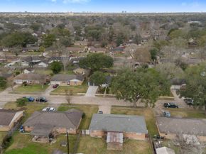 5734 Farwell Drive, Houston TX 77035