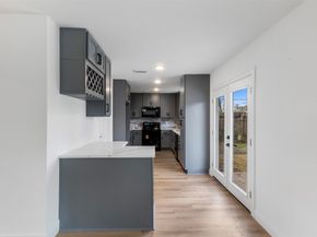 5734 Farwell Drive, Houston TX 77035