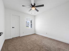 5734 Farwell Drive, Houston TX 77035