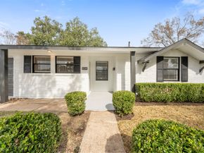 5734 Farwell Drive, Houston TX 77035