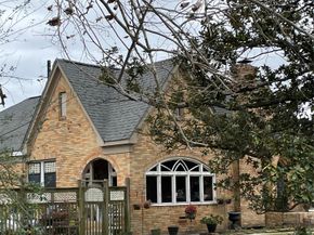 200 S Cherry Street S, Tomball TX 77375