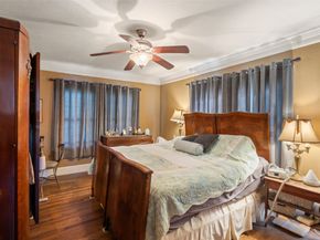 200 S Cherry Street, Tomball TX 77375