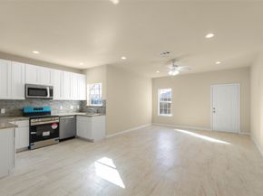 7754 Avenue J, Houston TX 77012