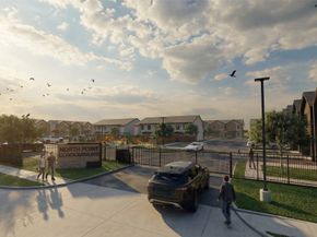 81 Northpoint Drive Building 11 B, Houston TX 77060