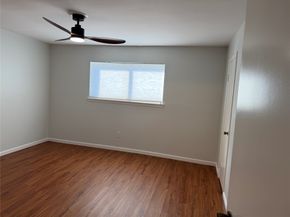 10328 Longmont Dr 47/1, Houston TX 77042