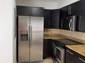 10328 Longmont Dr 47/1, Houston TX 77042