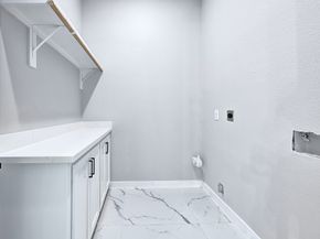 90 Burres Street B, Houston TX 77022