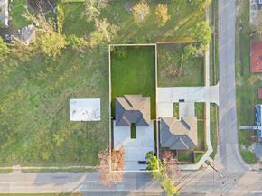 8306 Tidwell Road A/B, Houston TX 77028