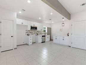 8306 Tidwell Road A/B, Houston TX 77028