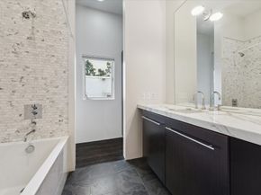 2307 Wroxton Road, Houston TX 77005