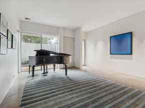 2307 Wroxton Road, Houston TX 77005