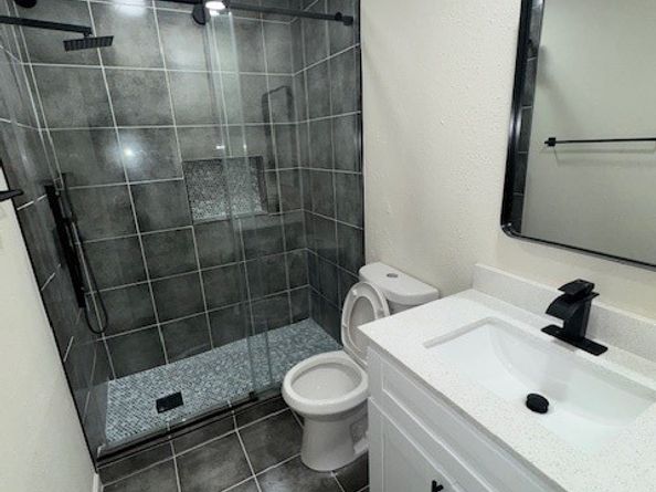 5507 Greenhill Forest Drive, Houston TX 77088