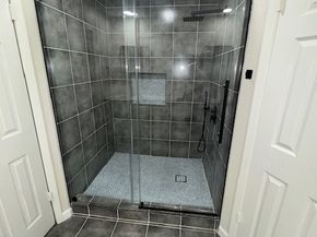 5507 Greenhill Forest Drive, Houston TX 77088