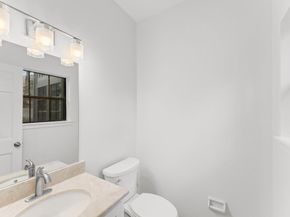 6 Thornhedge Court, The Woodlands TX 77381