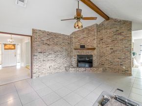 5503 Braesvalley Dr, Houston TX 77096