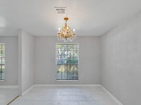 5503 Braesvalley Dr, Houston TX 77096