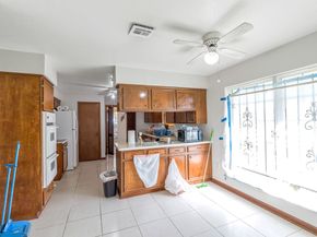 5503 Braesvalley Dr, Houston TX 77096