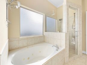 609 Gardner Street, Houston TX 77009