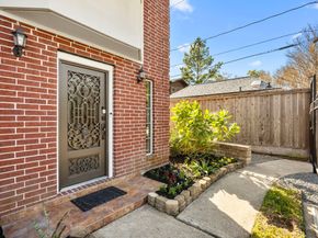 609 Gardner Street, Houston TX 77009