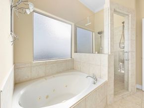 609 Gardner Street, Houston TX 77009