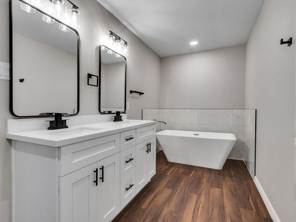 8029 Ritz Street, Houston TX 77028