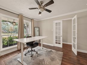 11102 Hillcroft Avenue, Houston TX 77096